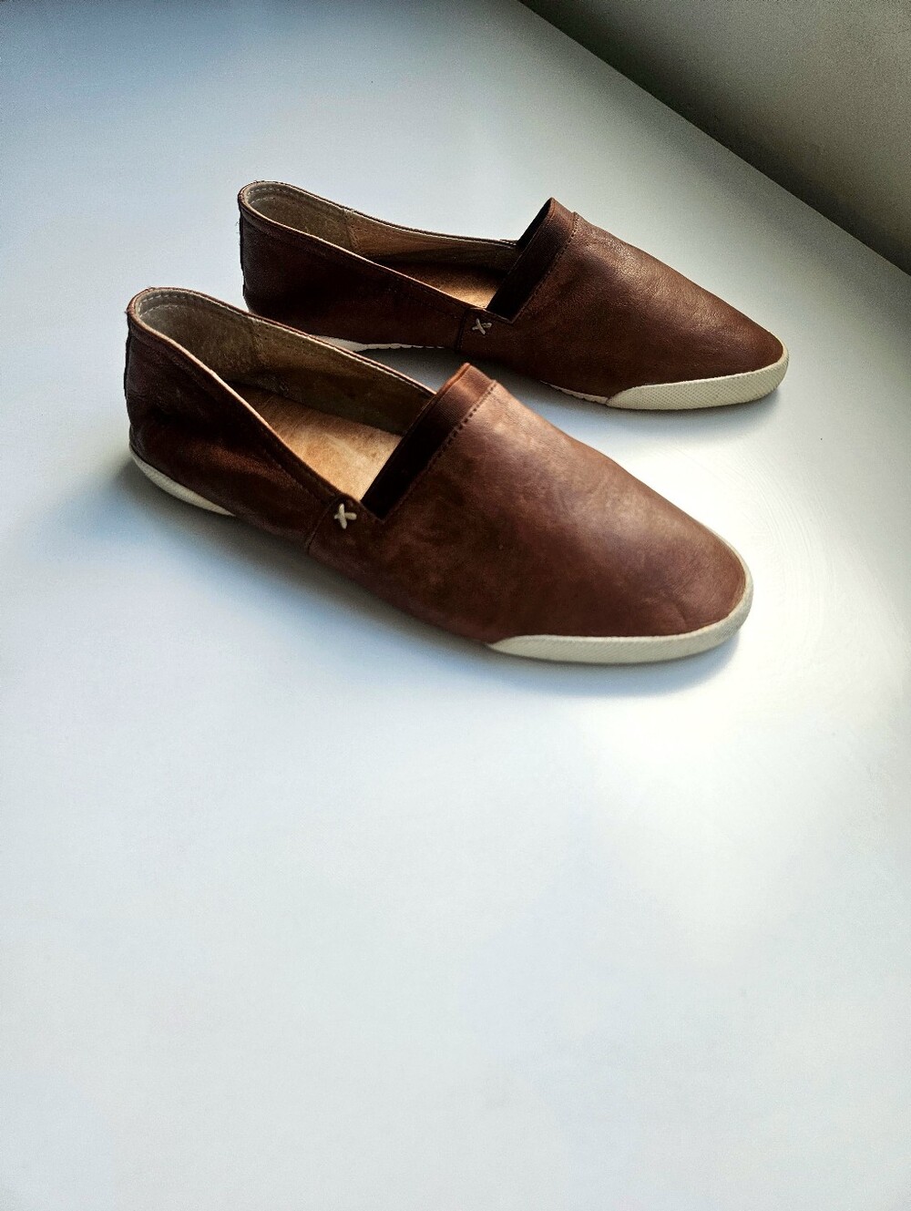 Frye Melanie Slip On Caramel Leather Shoes